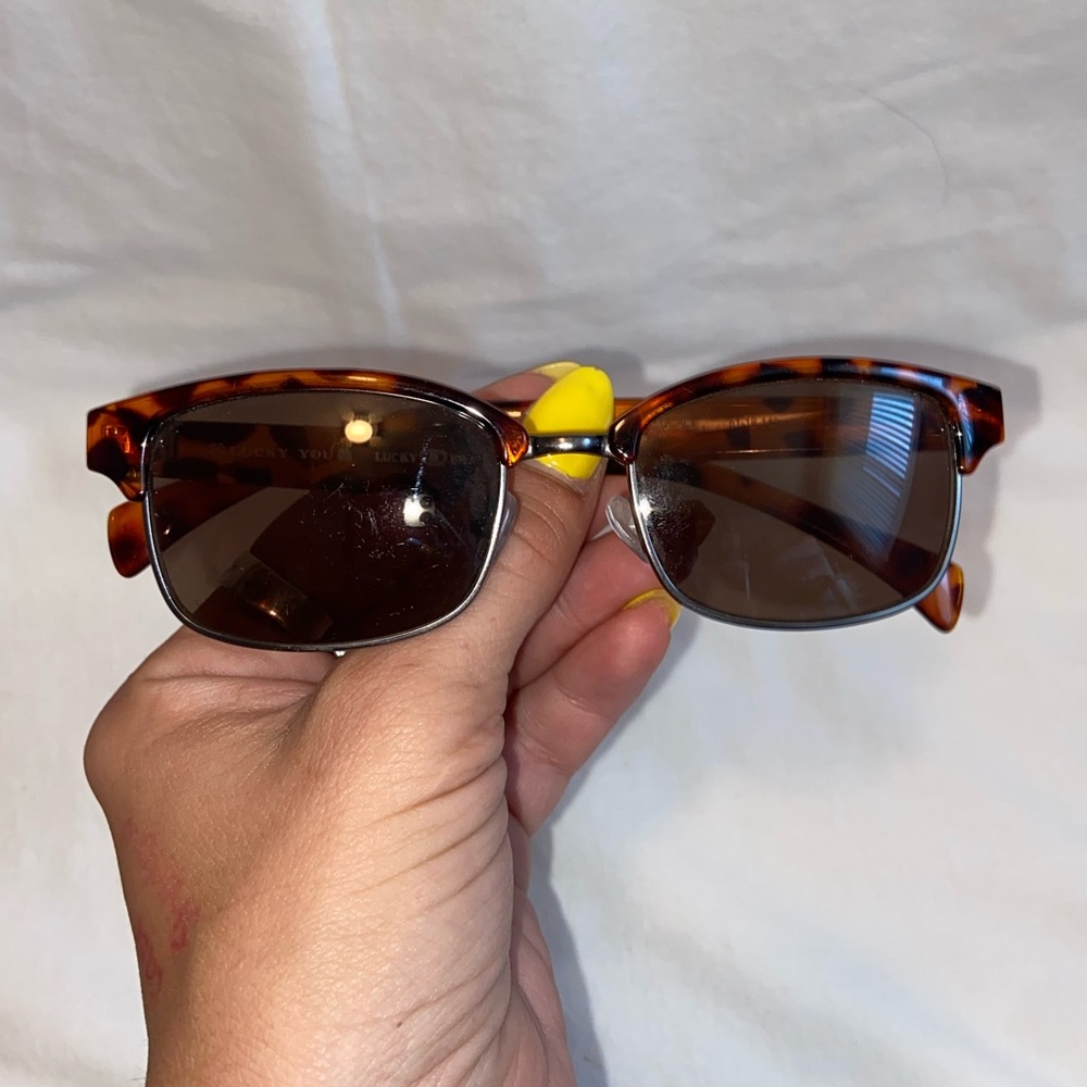Lucky brand sunglasses